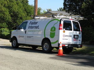 512px-Comcast_Truck-300×225-1